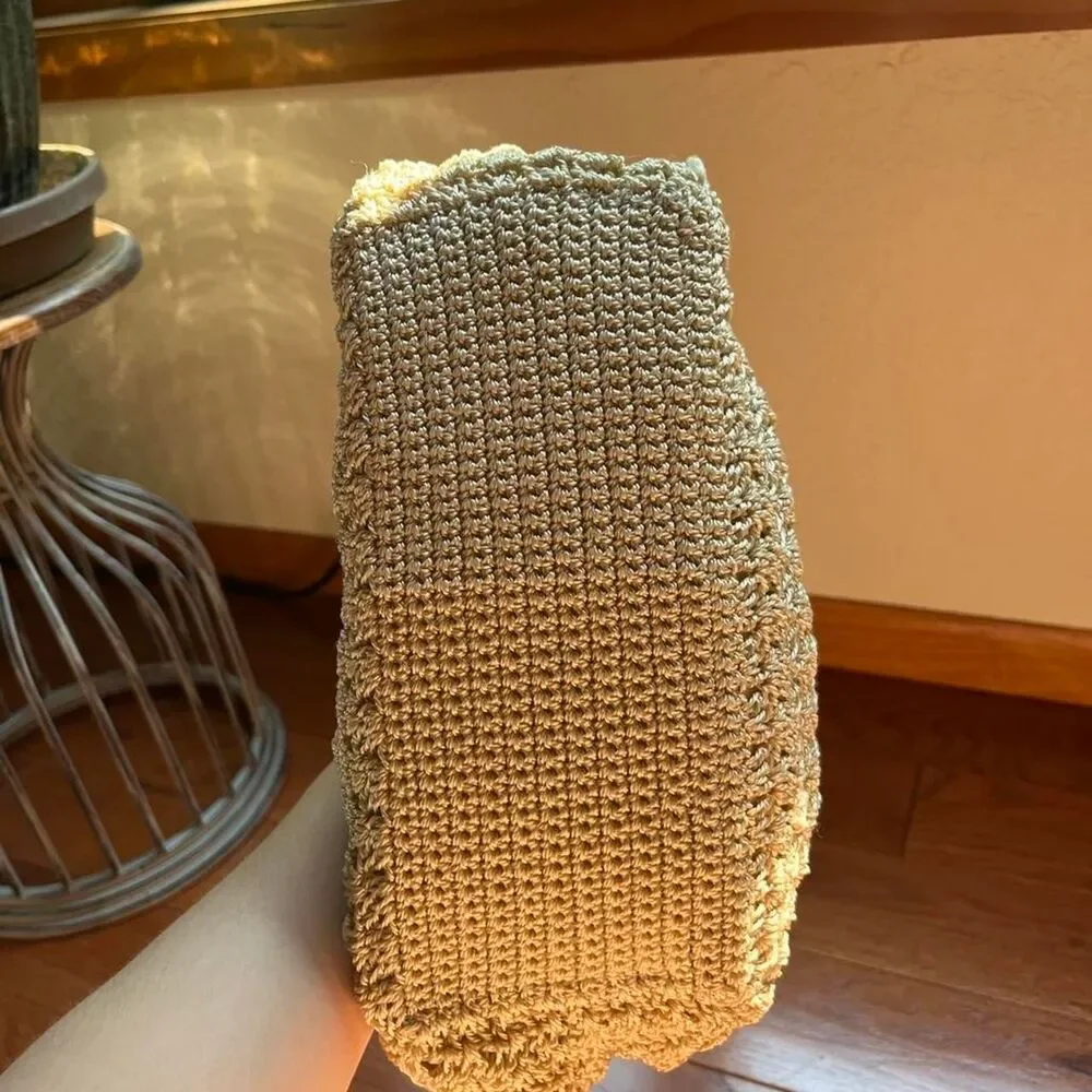 le chateau vintage crochet